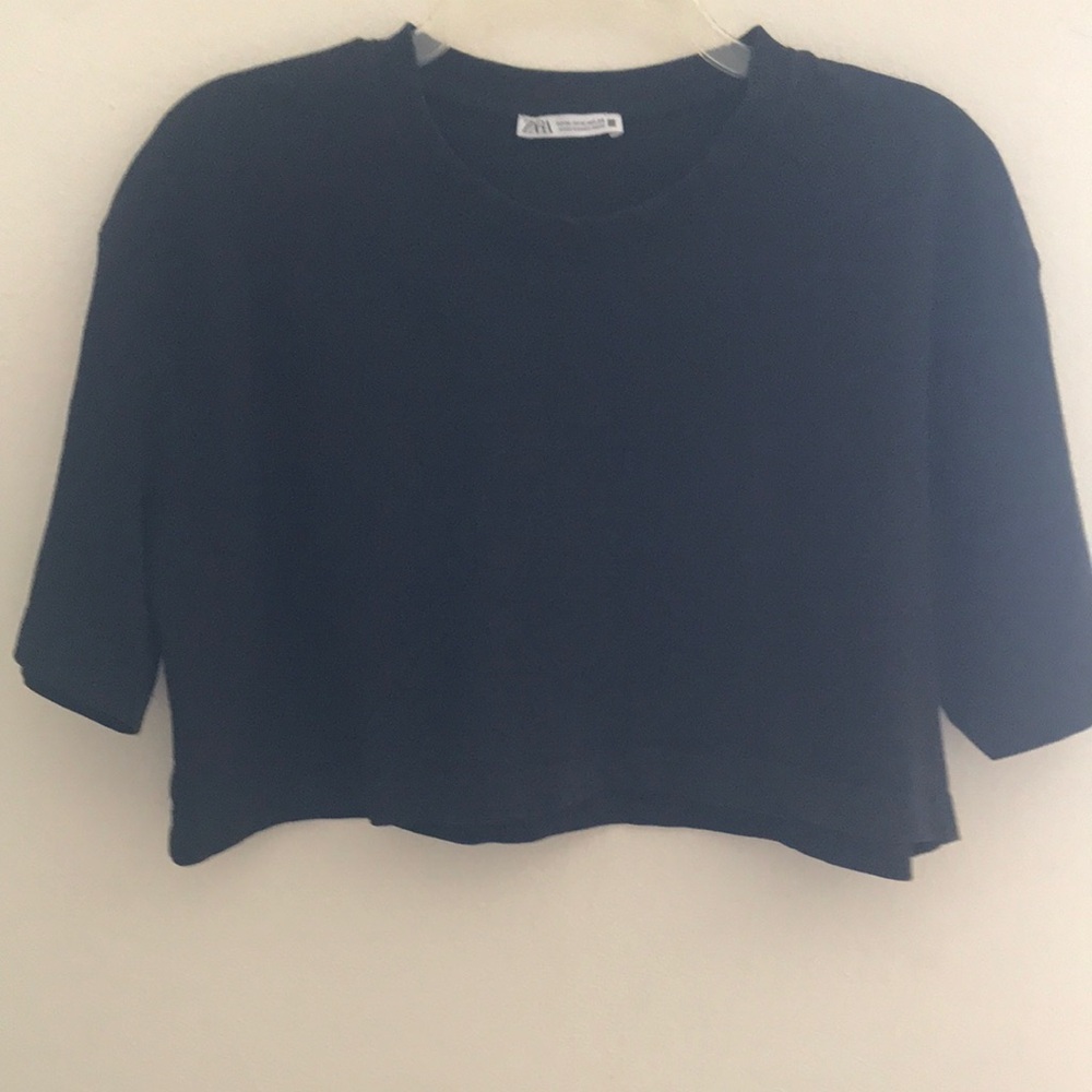 Black Cropped T-Shirt